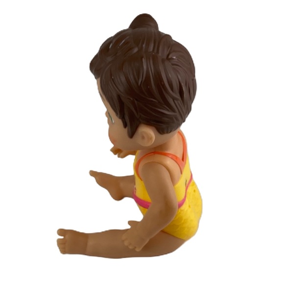 Hasbro Baby Alive Baby Shark Doll Brown Hair Green Eyes  (Doll only) - Picture 5 of 17